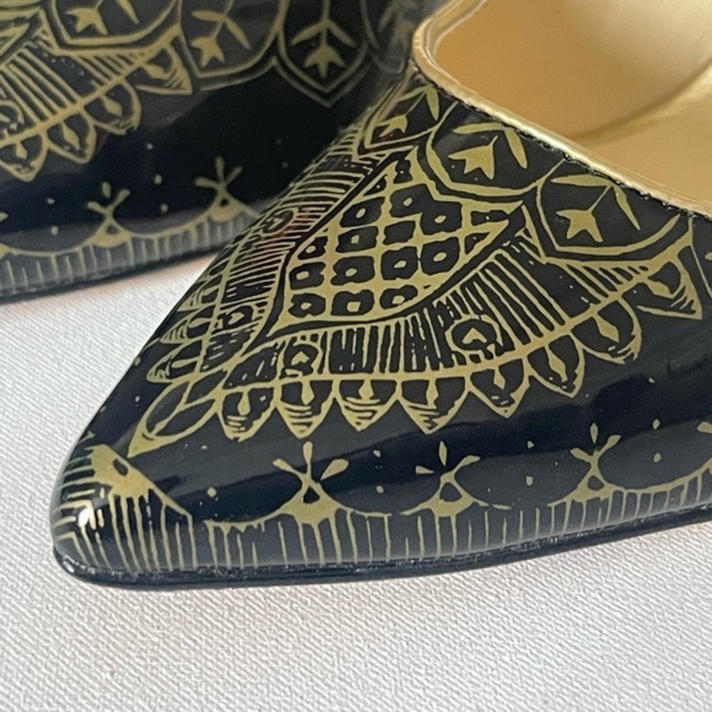 NWOT Taylor Says Henna Heels